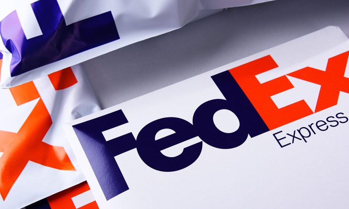 الرئيس التنفيذي لشركة FedEx يقول ان الركود الاقتصادي العالمي آتٍ